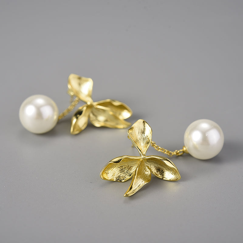 Four Leaf Pearl - Dangle Earrings | NEW