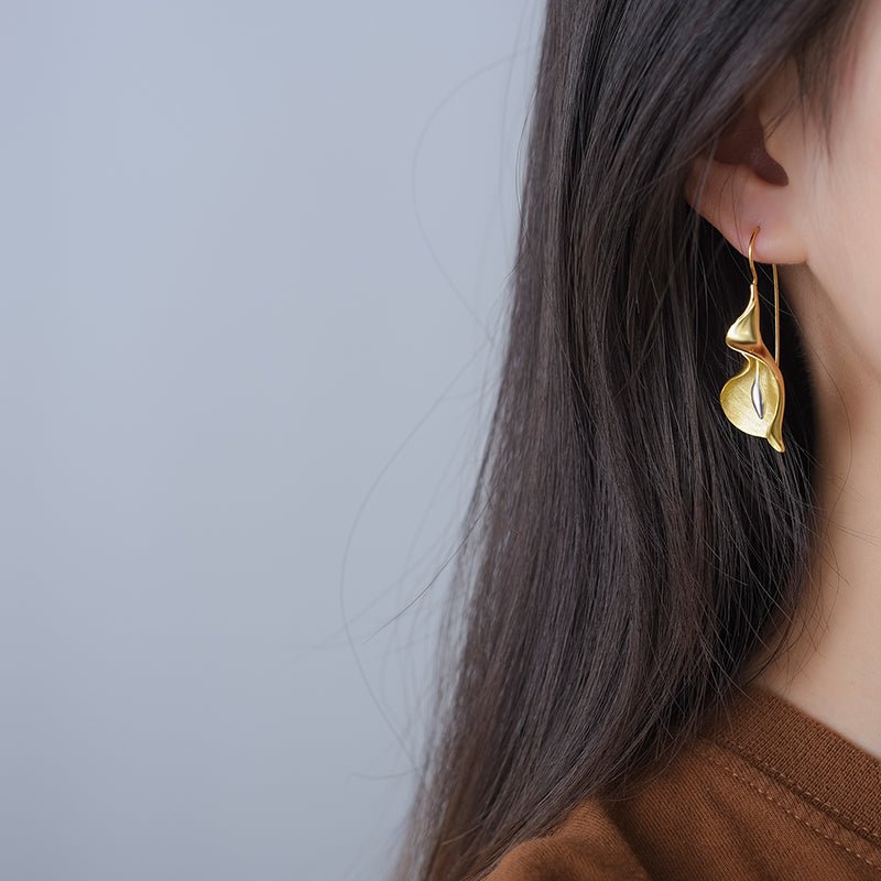 Big Calla Lily - Dangle Earrings