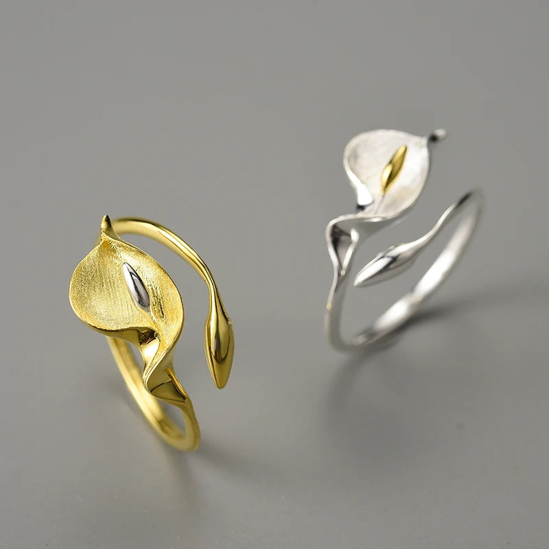 Calla Lily - Adjustable Ring | NEW