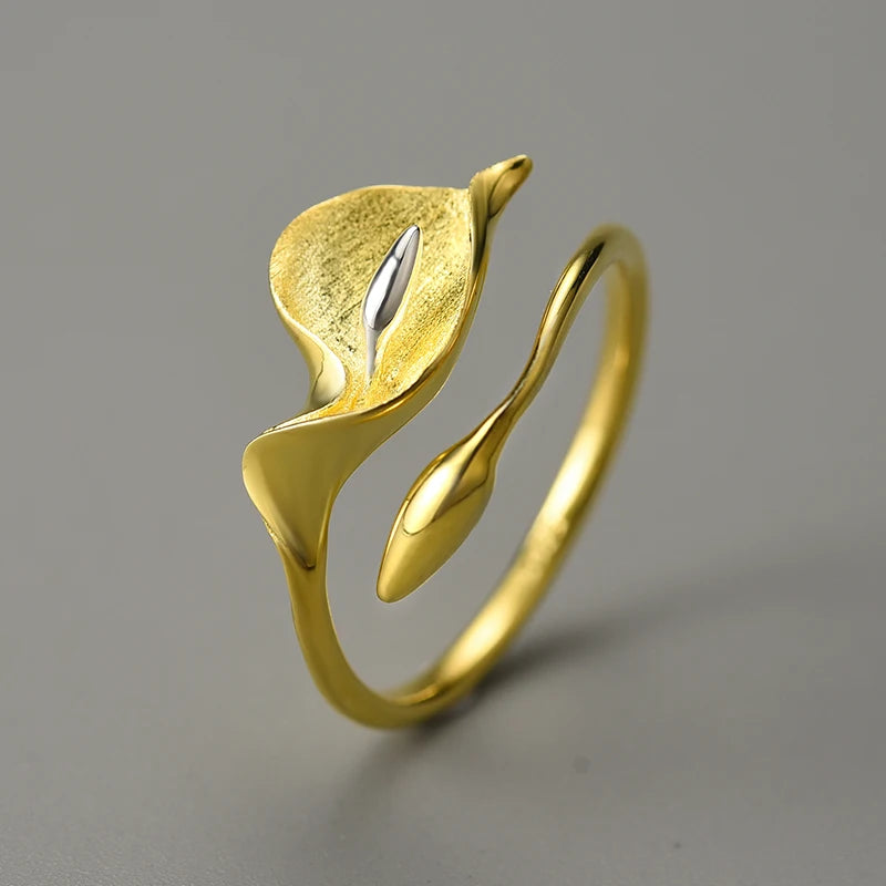 Calla Lily - Adjustable Ring | NEW