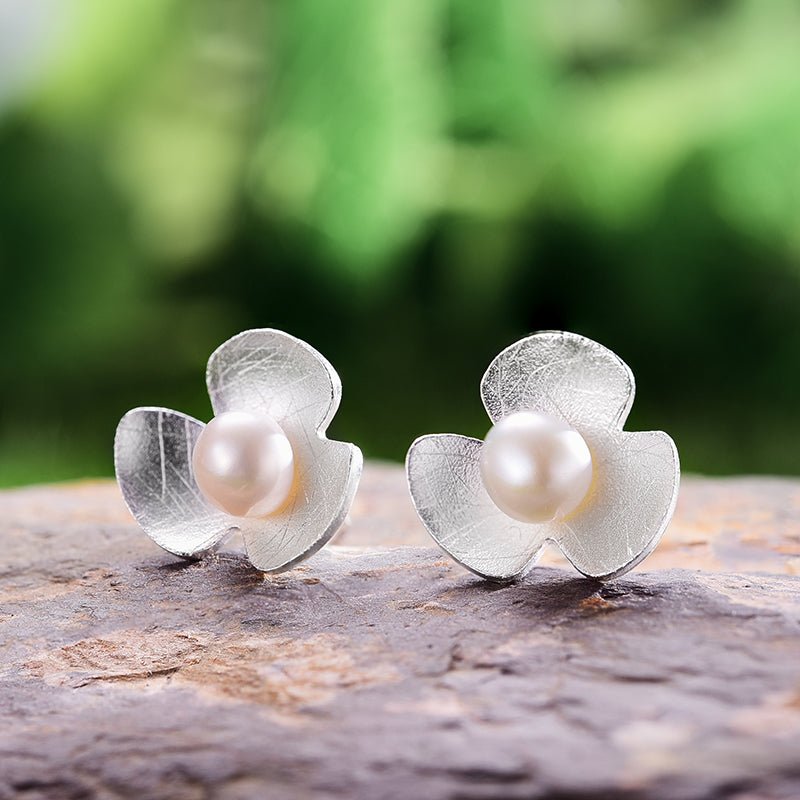 Secret Clover - Stud Earrings | NEW - MetalVoque