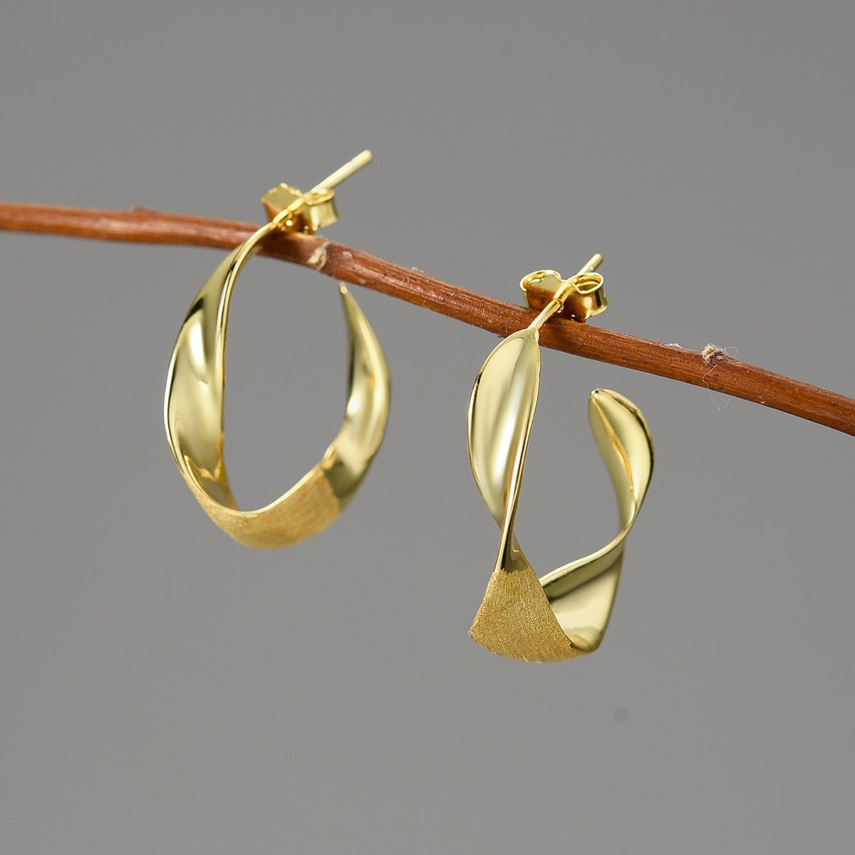 Curled Leaf - Hoop Earrings