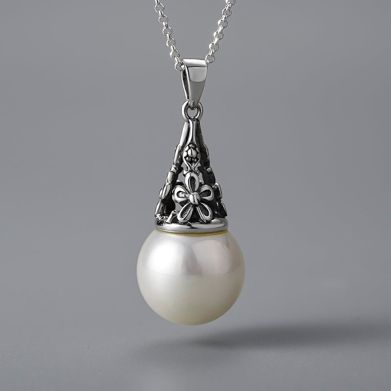 Queen of the Sea - Handmade Necklace