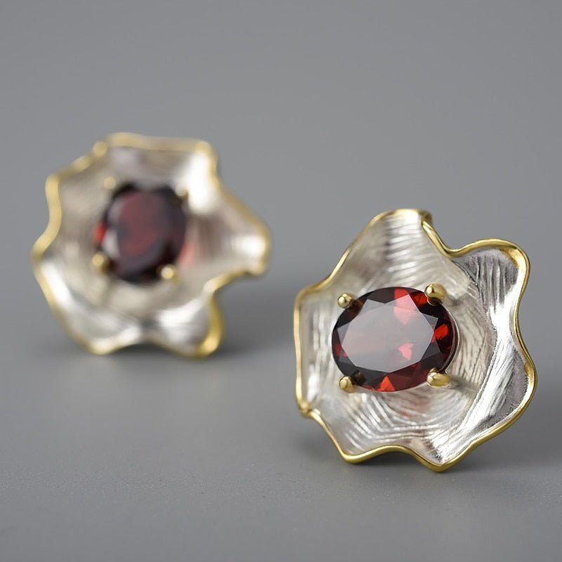 Baroque Leaf - Stud Earrings