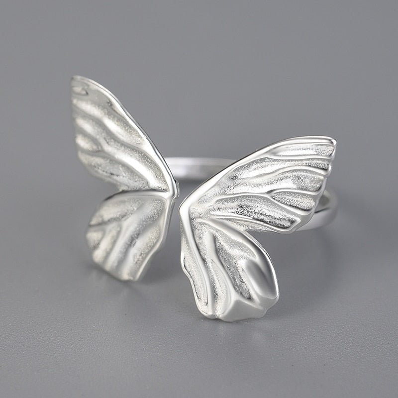 Minimal Butterfly - Adjustable Ring