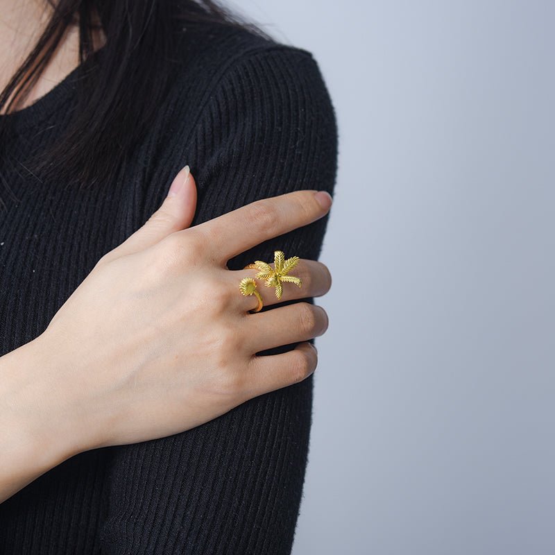 Shell and Palmtree - Adjustable Ring