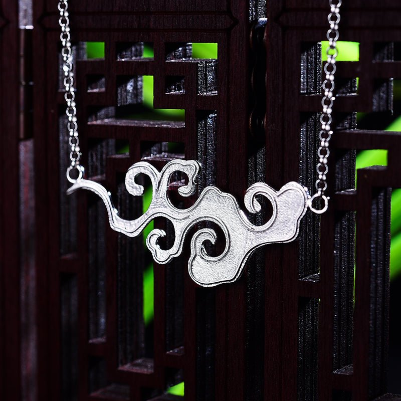 Breezy Cloud - Handmade Necklace | NEW - MetalVoque