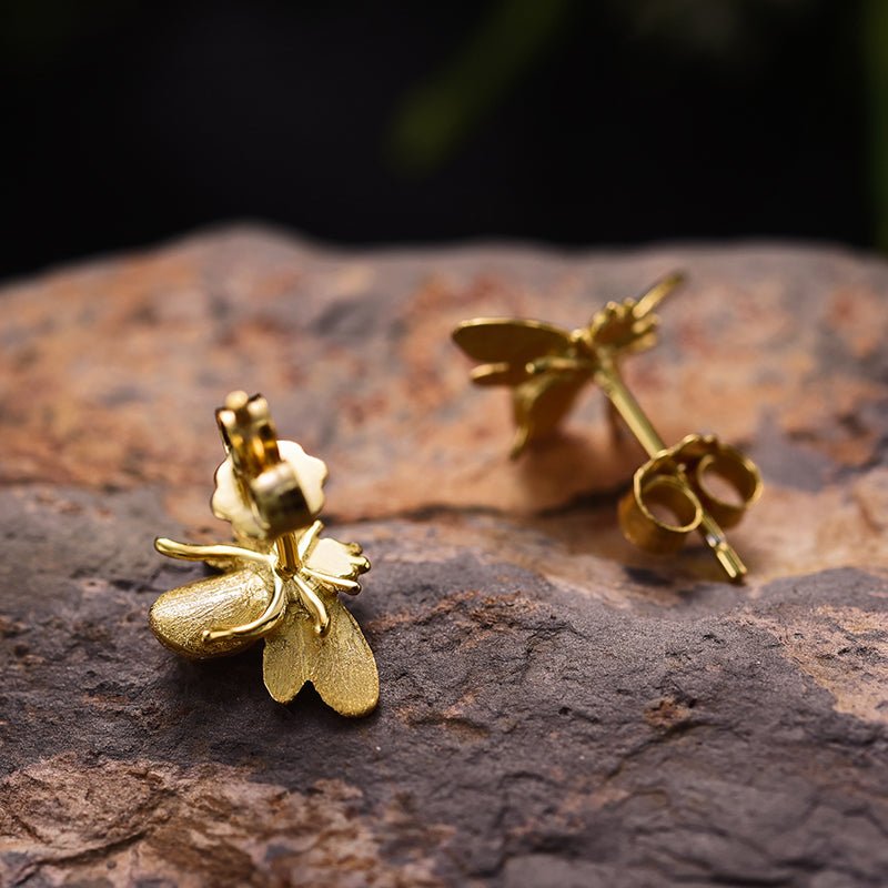 Cute Honeybee - Stud Earrings - MetalVoque