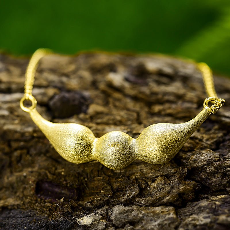 Lucky Peas - Handmade Necklace