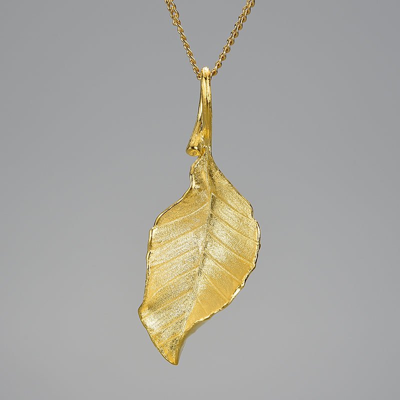 Autumn Leaf - Handmade Necklace | NEW - MetalVoque