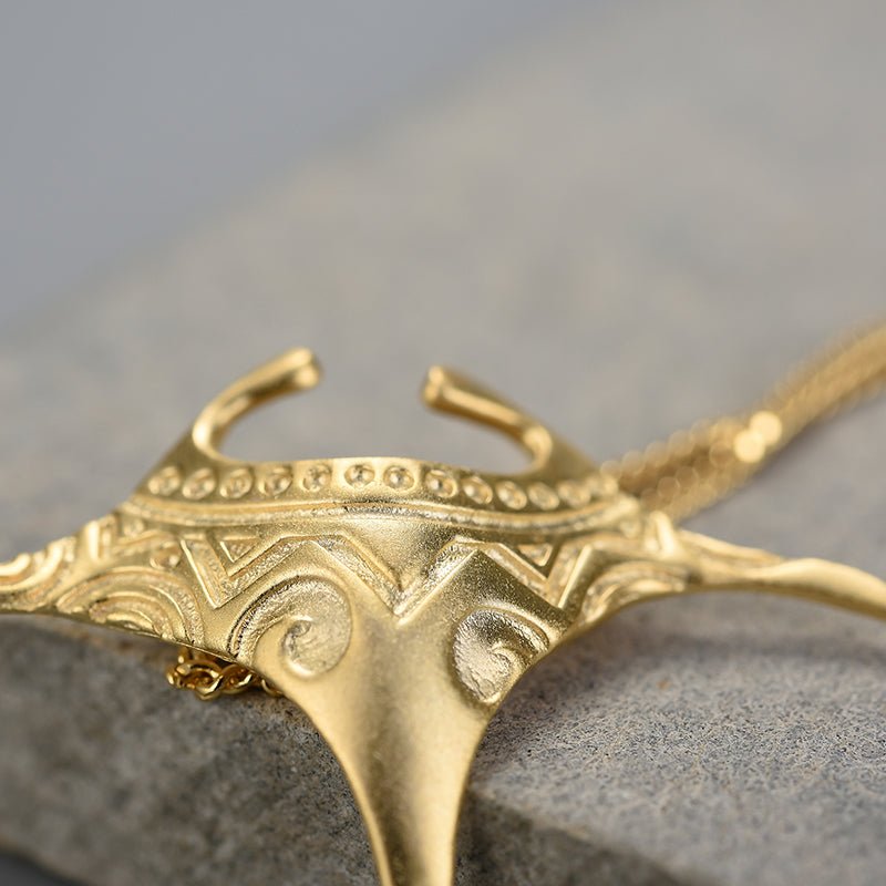 Magnificent Manta - Handmade Necklace | NEW - MetalVoque