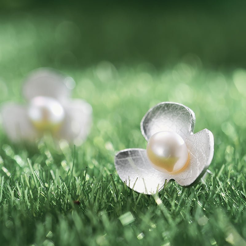 Secret Clover - Stud Earrings | NEW - MetalVoque