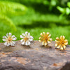 Dainty Daisy - Stud Earrings