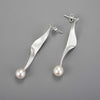 Twisted Pearl - Dangle Earrings