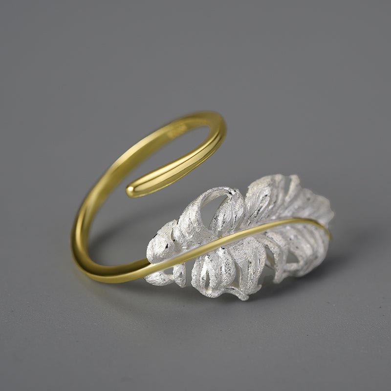 Vintage Feather - Adjustable Ring