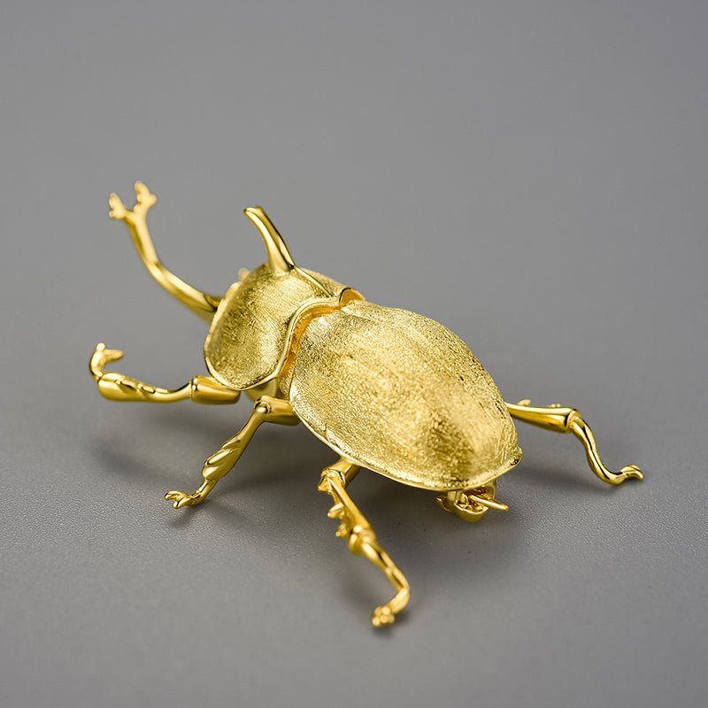 Kabutomushi - Handmade Brooch