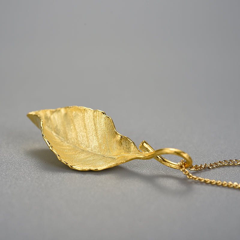 Autumn Leaf - Handmade Necklace | NEW - MetalVoque