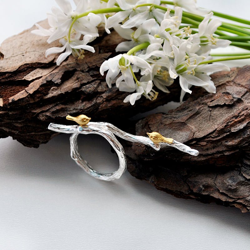 Bird's Marriage - Adjustable Ring - MetalVoque