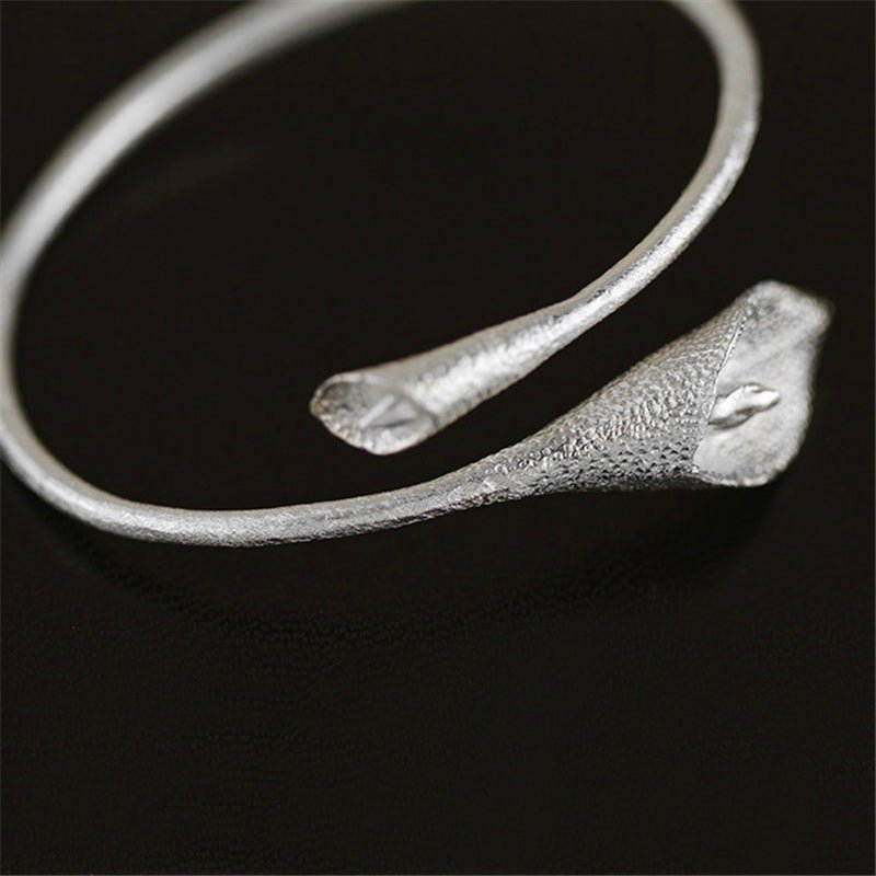 Calla Lily - Handmade Bangle | NEW - MetalVoque