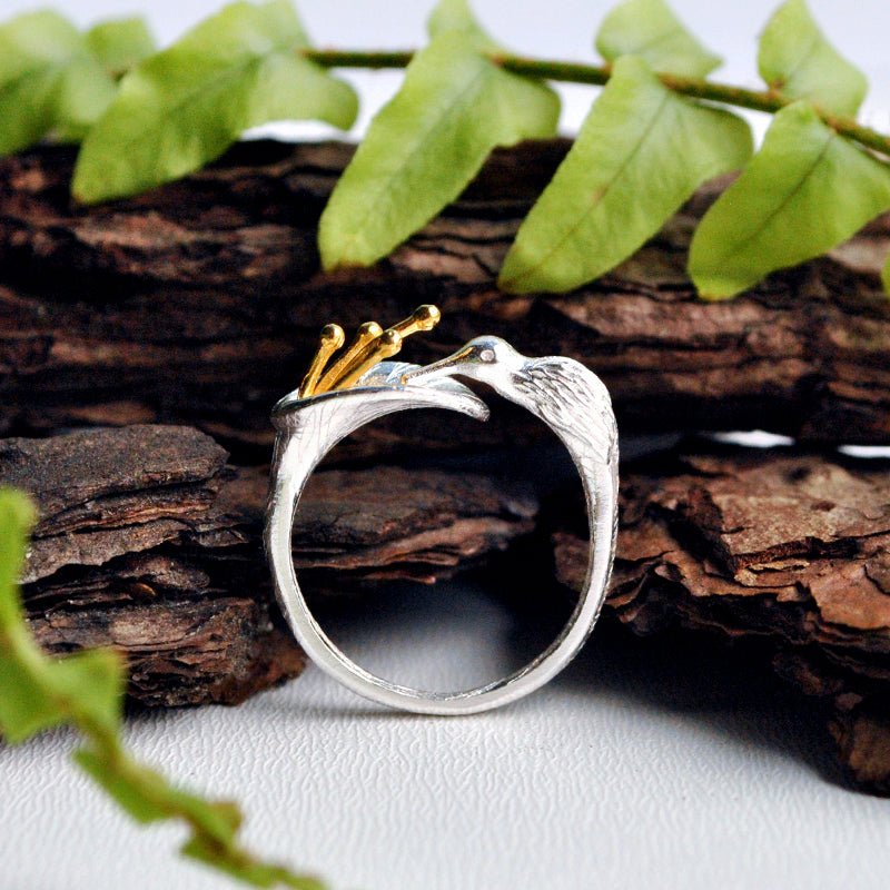 Feeding Hummingbird - Adjustable Ring | New - MetalVoque