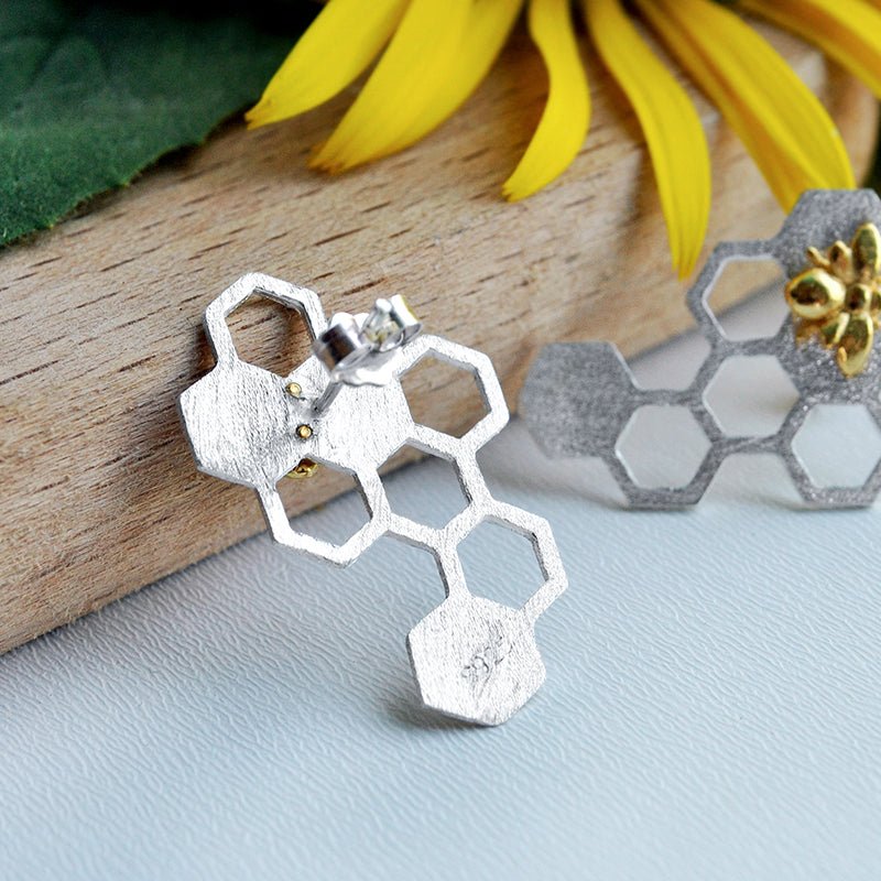 Honeycomb Guard - Stud Earrings - MetalVoque