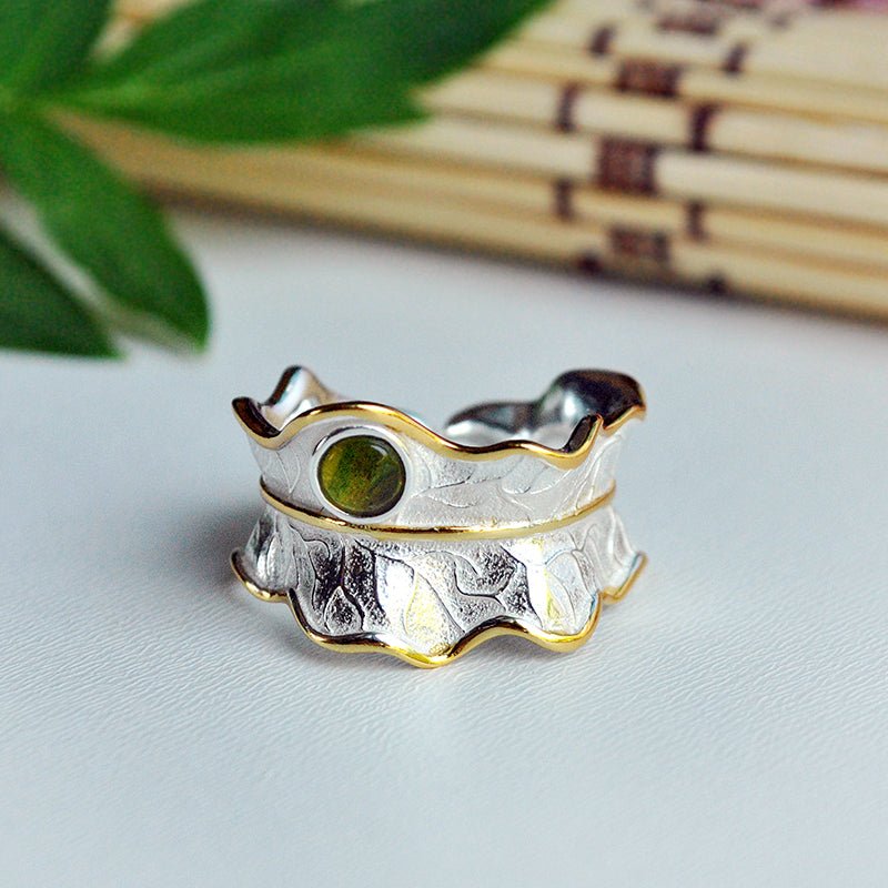 Tourmaline Leaf - Adjustable Ring - MetalVoque