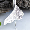 Carica l&#39;immagine nel visualizzatore Galleria, Ginkgo Leaf - Dangle Earrings - MetalVoque