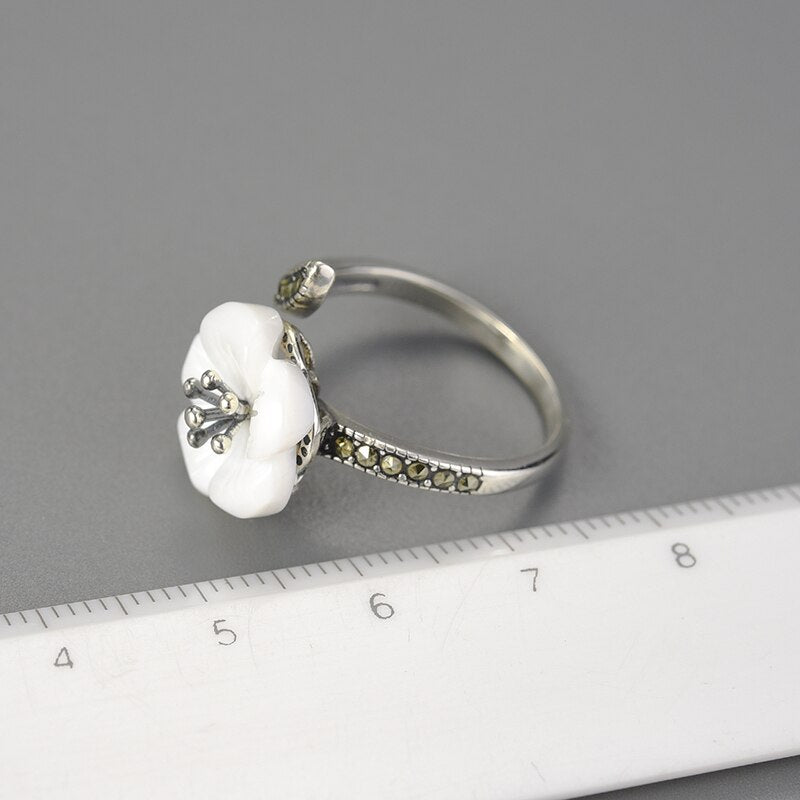 Vintage Flower - Adjustable Ring