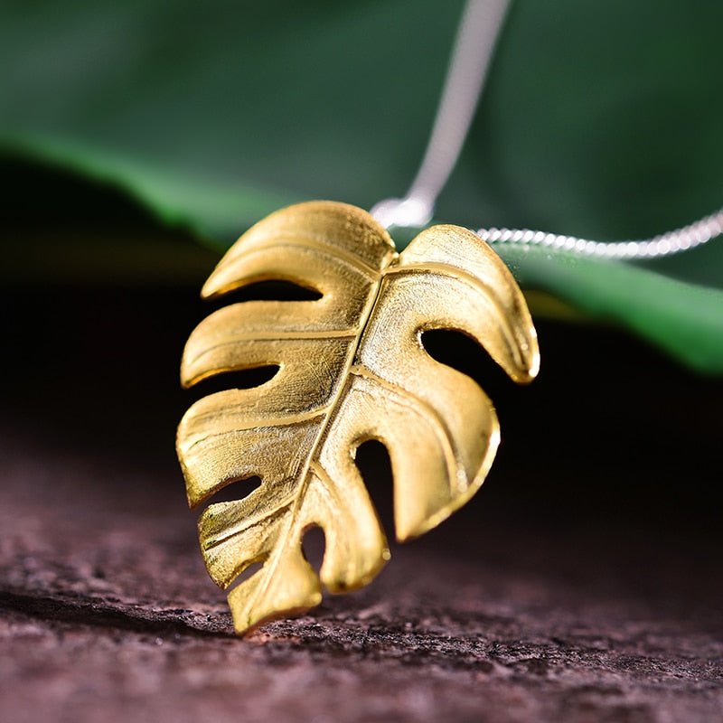 Monstera Petit - Handmade Pendant | New - MetalVoque