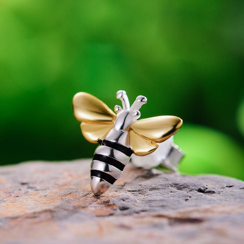 Lovely Honey Bee - Stud Earrings - MetalVoque