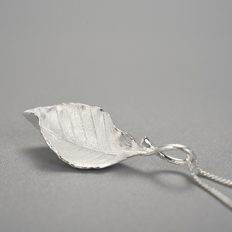 Autumn Leaf - Handmade Necklace | NEW - MetalVoque