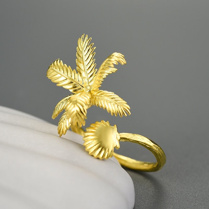 Shell and Palmtree - Adjustable Ring