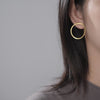Minimalistic Circle - Stud Earrings