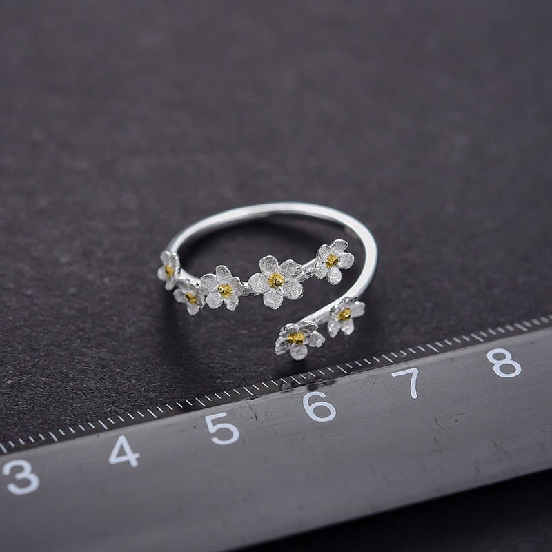 Small Forget-me-not Flowers - Adjustable Ring