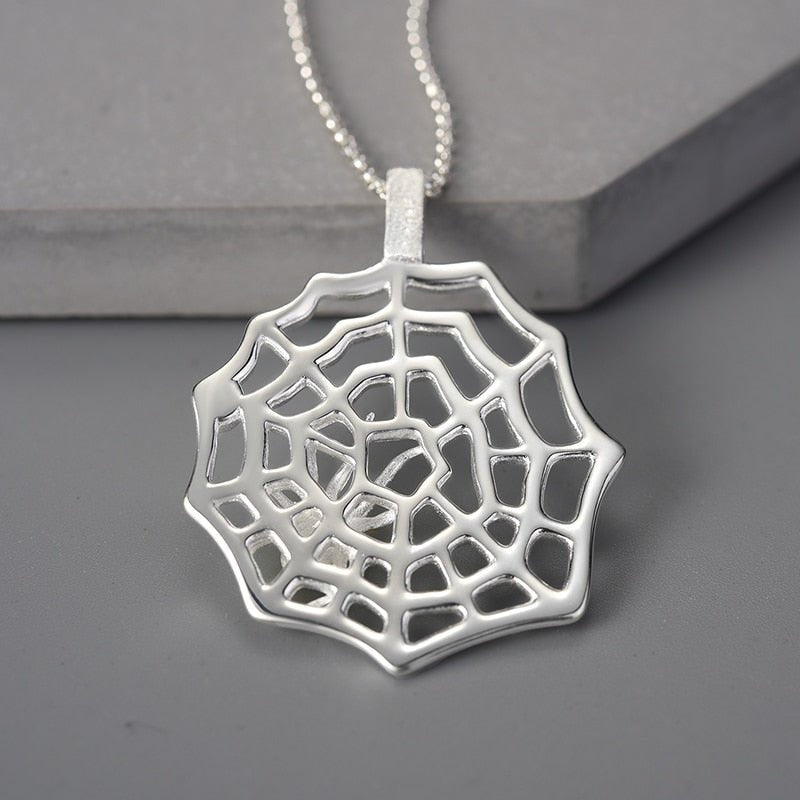 Spider's Web - Handmade Necklace