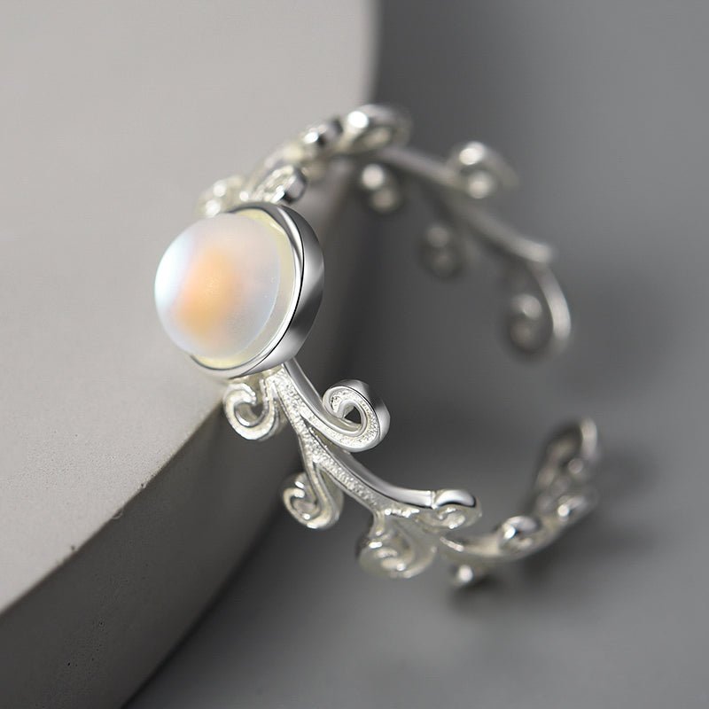 Classical Moonstone - Adjustable Ring